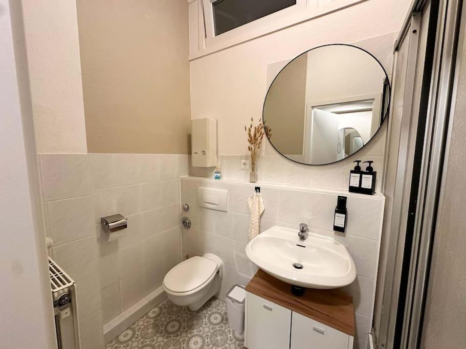 Gemuetliche 2-Zimmer Wohnung Im Zentrum Neumünster Extérieur photo